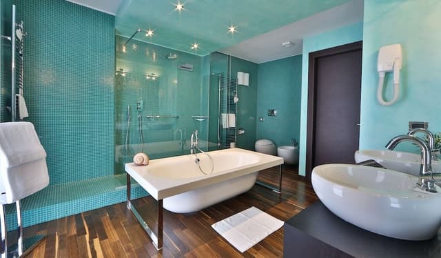 Suite, 1 King Bed, Balcony