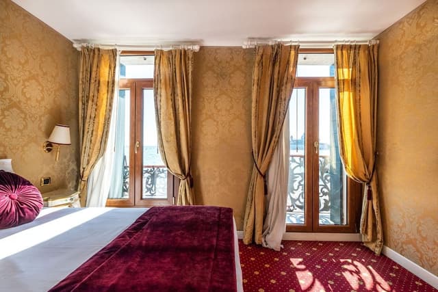 Superior Double or Twin Room, Lagoon View