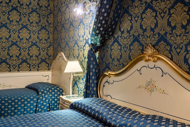 Deluxe Double Room, Canal View (1st and 2nd floor)