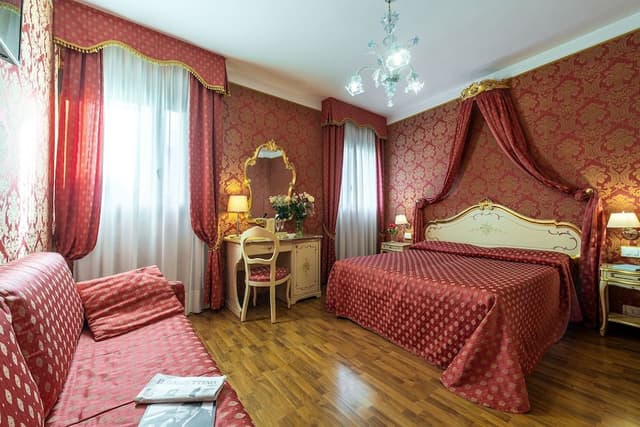 Superior Double Room (3rd floor)