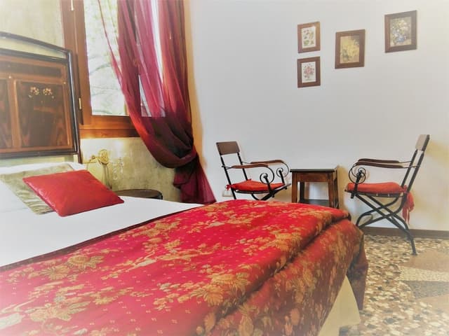 Classic Triple Room