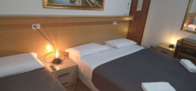 Deluxe Triple Room, Multiple Beds