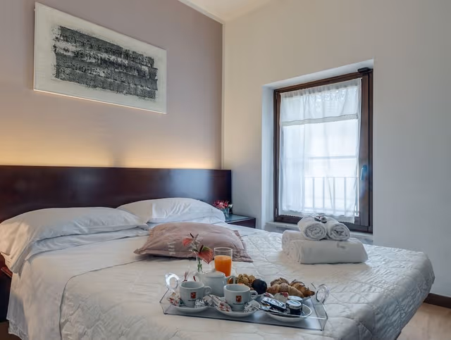 Double Room, 1 Double Bed