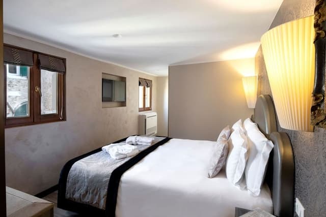 Basic Double Room