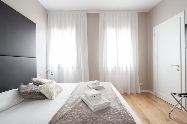 Deluxe Double Room, 1 Double Bed (4B)
