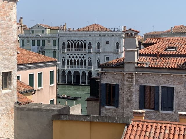 Superior Double Room, Canal View