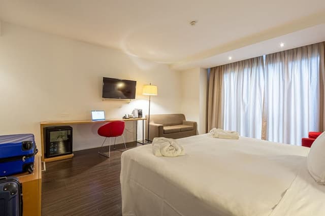 Junior Studio Suite
