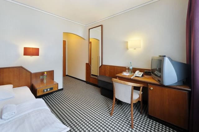 Single Room