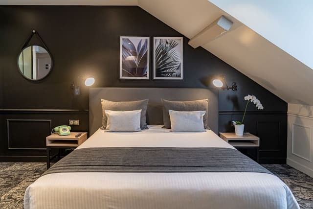 Classic Double or Twin Room