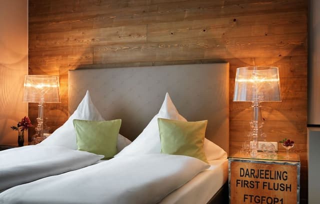 Business Room, 1 Queen Bed