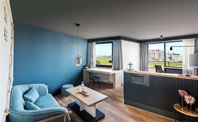 Deluxe Room, 1 Double Bed, Balcony (Cozy Sitting Corner)