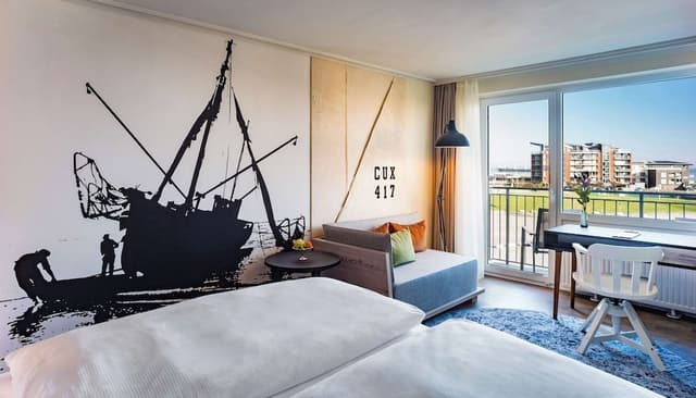 Comfort Room, 1 Double Bed, Sea View (Cozy Sitting Corner)