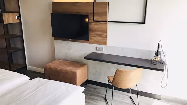 Double Room (Feelgood)