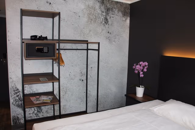 Single Room (Cosy)