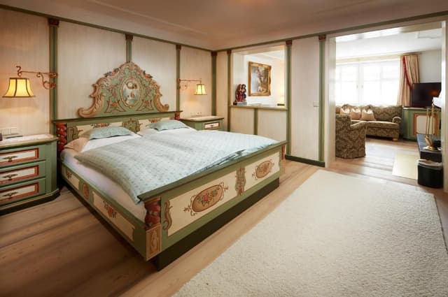 Postillion Room