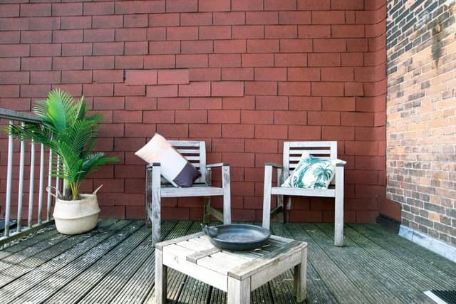 Deluxe Suite with Terrace and Kitchen - Disabled
