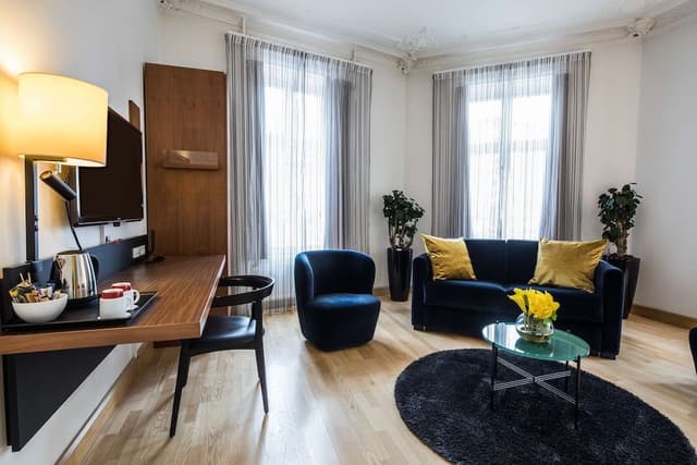 Junior Suite