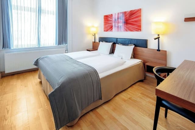 Standard Double Room, 1 Queen Bed