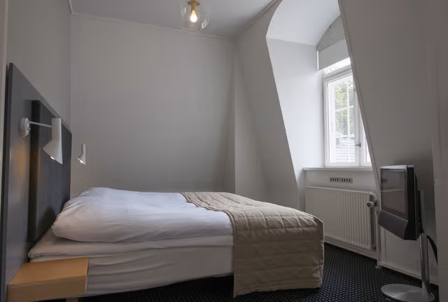 Double Room, Annex Building