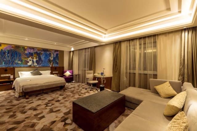 Executive Room