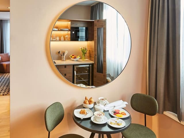 Deluxe Room, 1 Double Bed, Kitchenette (Premium)