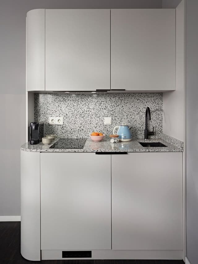 Medium Studio with Kitchenette
