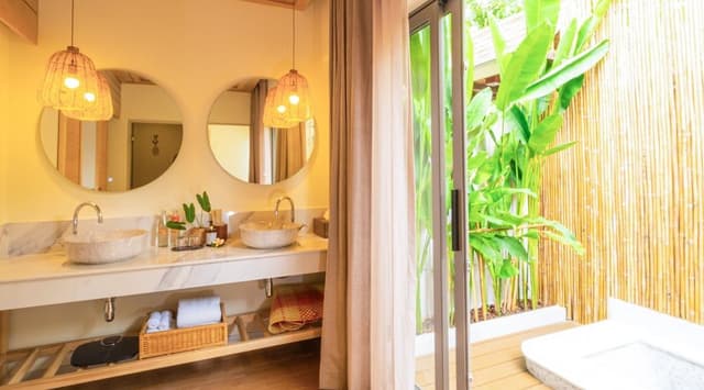 Courtyard Plunge Pool Villa