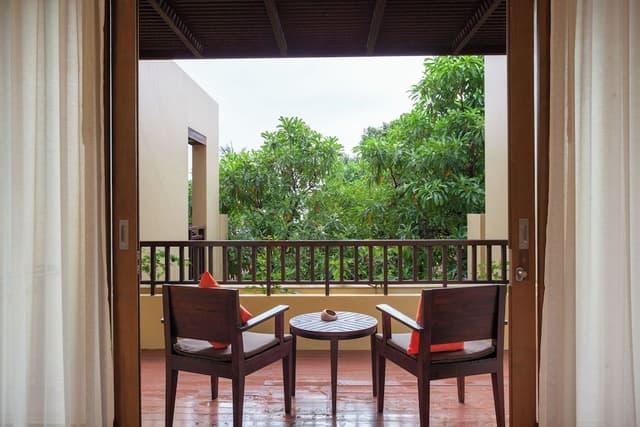 Deluxe Room, Balcony