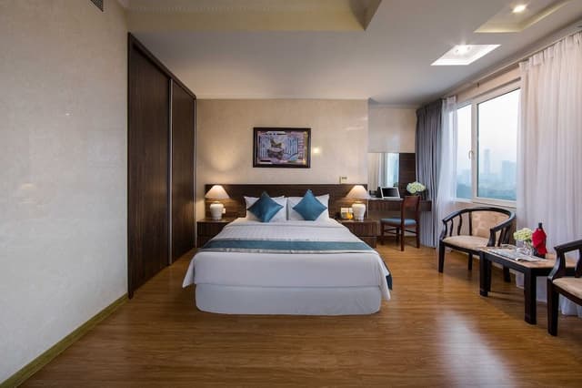 Deluxe Room, City View