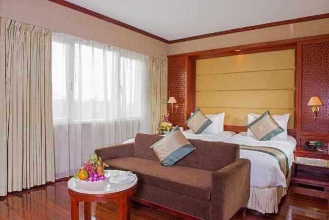Traditional Suite, 1 Bedroom, Non Smoking, City View