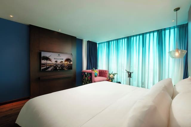 Premium Suite With Balcony