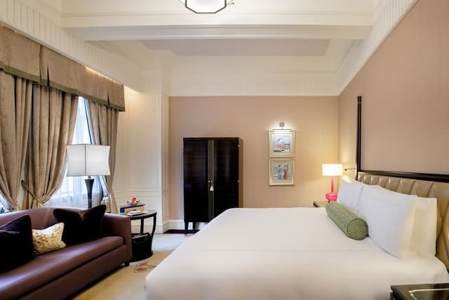 Deluxe Room, 1 King Bed, Non Smoking