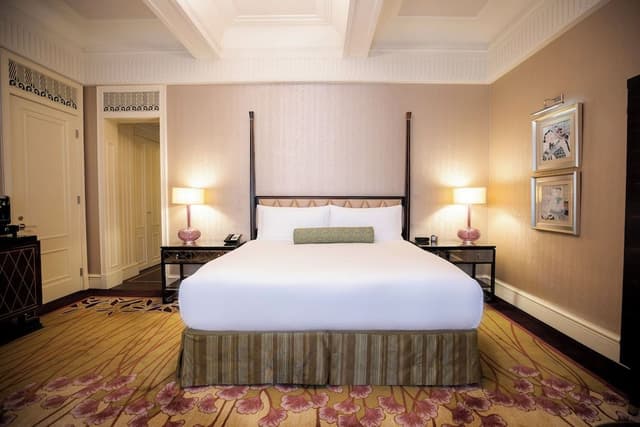 Deluxe Room, 1 King Bed, Non Smoking