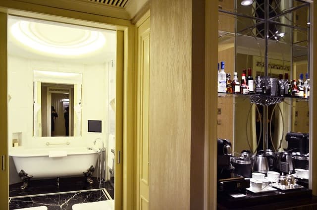 Deluxe Room, 1 King Bed, Non Smoking