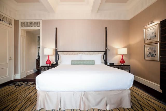 Deluxe Room, 1 King Bed, Non Smoking