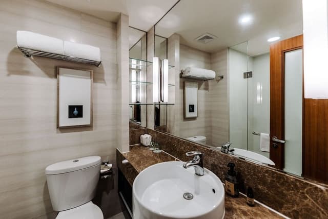 Executive Room
