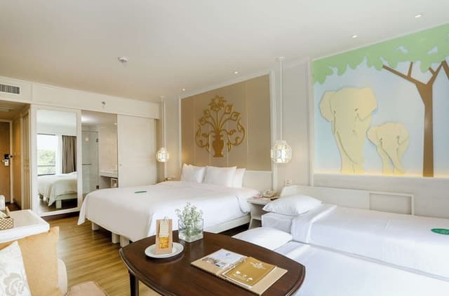 Deluxe Double Room, River View