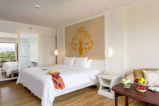 Deluxe Double Room, Garden View