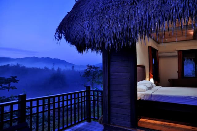 Baan Saeng Arun River View