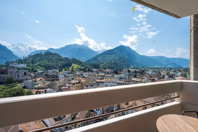 Double Room Twin Deluxe (7th to 14th floor)