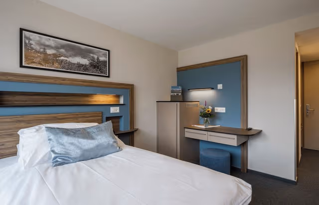 Deluxe Single room (7th to 14th floor)