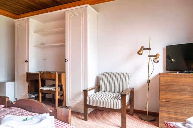 Double Room, Accessible, Private Bathroom (Eiger)