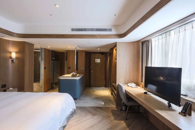 Standard Room (No Balcony)