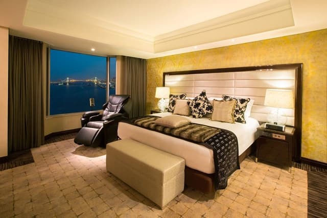 Suite, 1 Bedroom, Club Lounge Access, Bay View