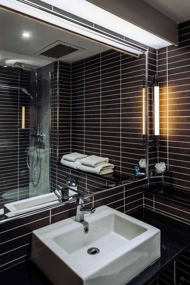 Room (Penta Plus)