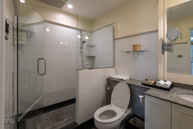 Two Bedroom Suite With Free Executive Lounge