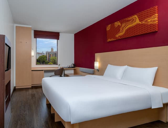 Standard Double Bed