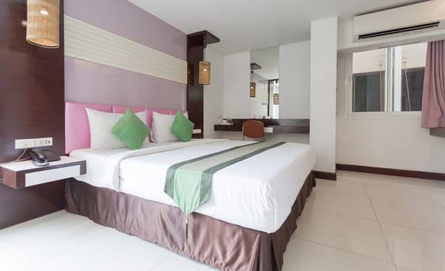Deluxe Triple Room
