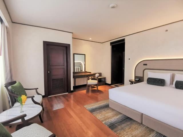 One Bedroom Suite