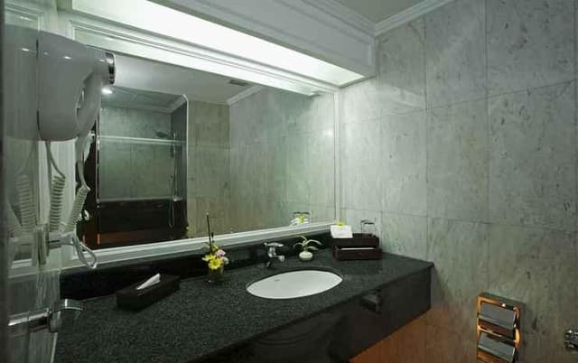 Superior